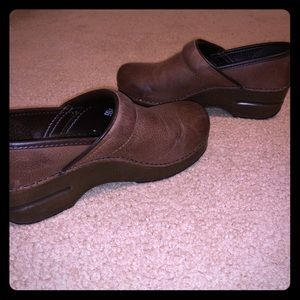 Dansko nursing clogs